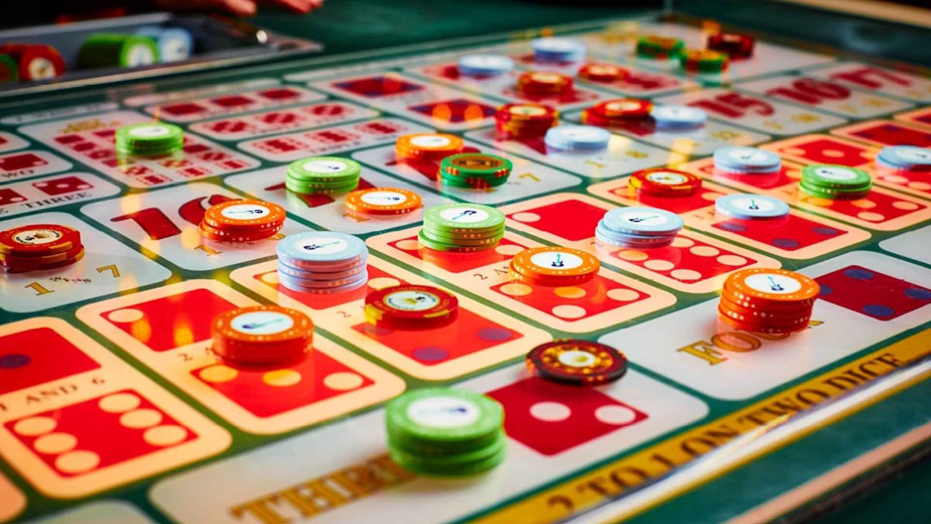 How Players Can Improve Their Ability to Evaluate Card Positions